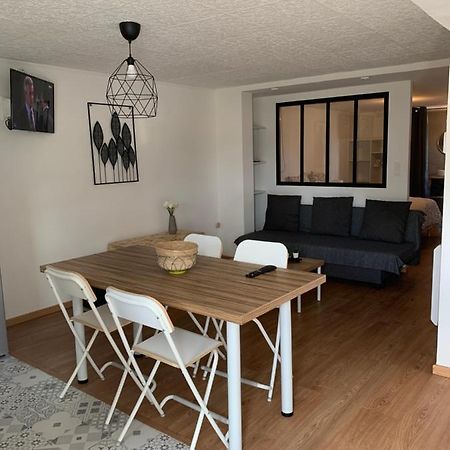 Appartement Dans Maison Basque Mouguerre Exteriér fotografie
